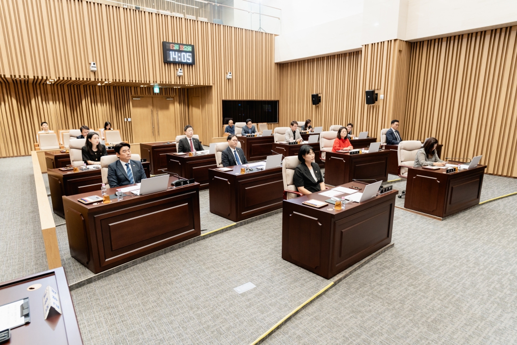 제292회 임시회 제3차 본회의-상임위원장 선출 이미지(4)