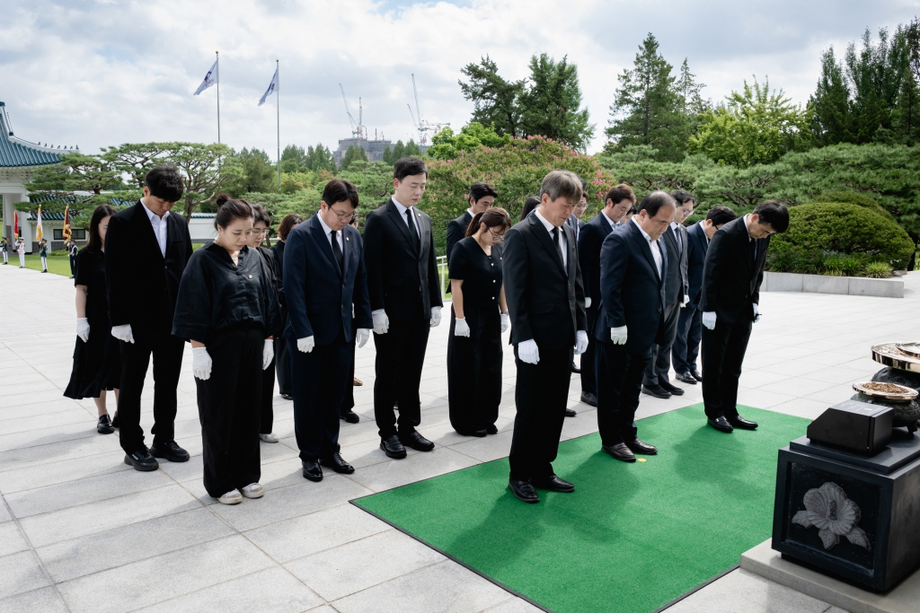 현충원 참배 이미지(7)