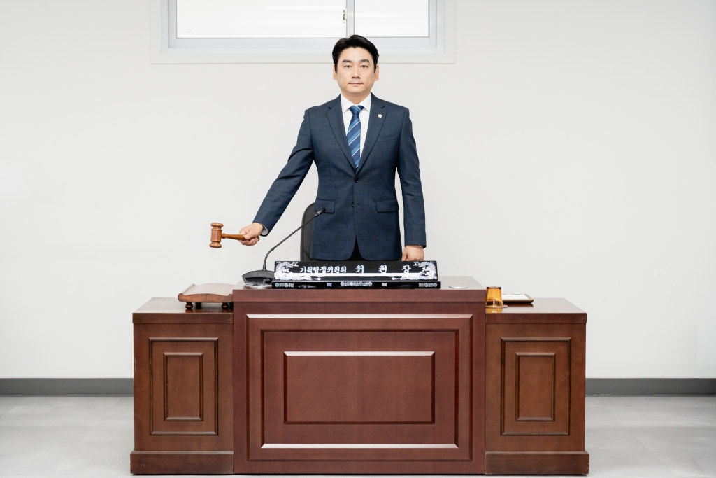 제292회 임시회 폐회중 기획행정위원회 이미지(7)