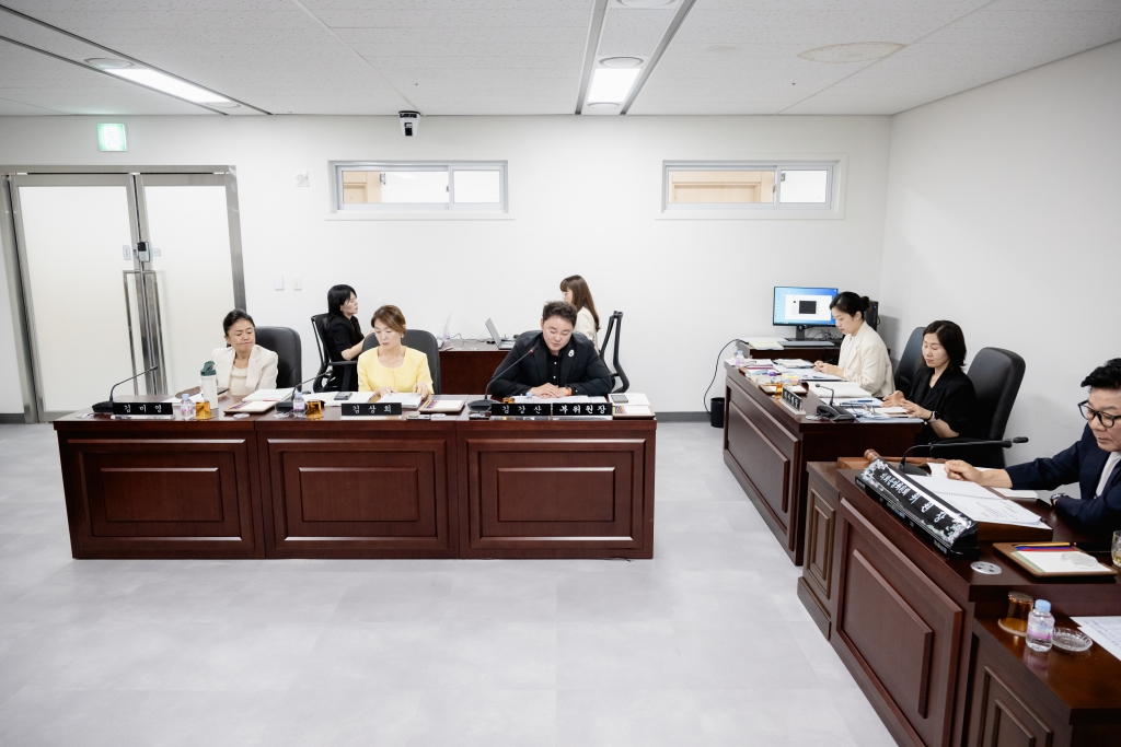 250704 제284회 제1차 정례회 제1차 의회운영위원회 이미지(6)