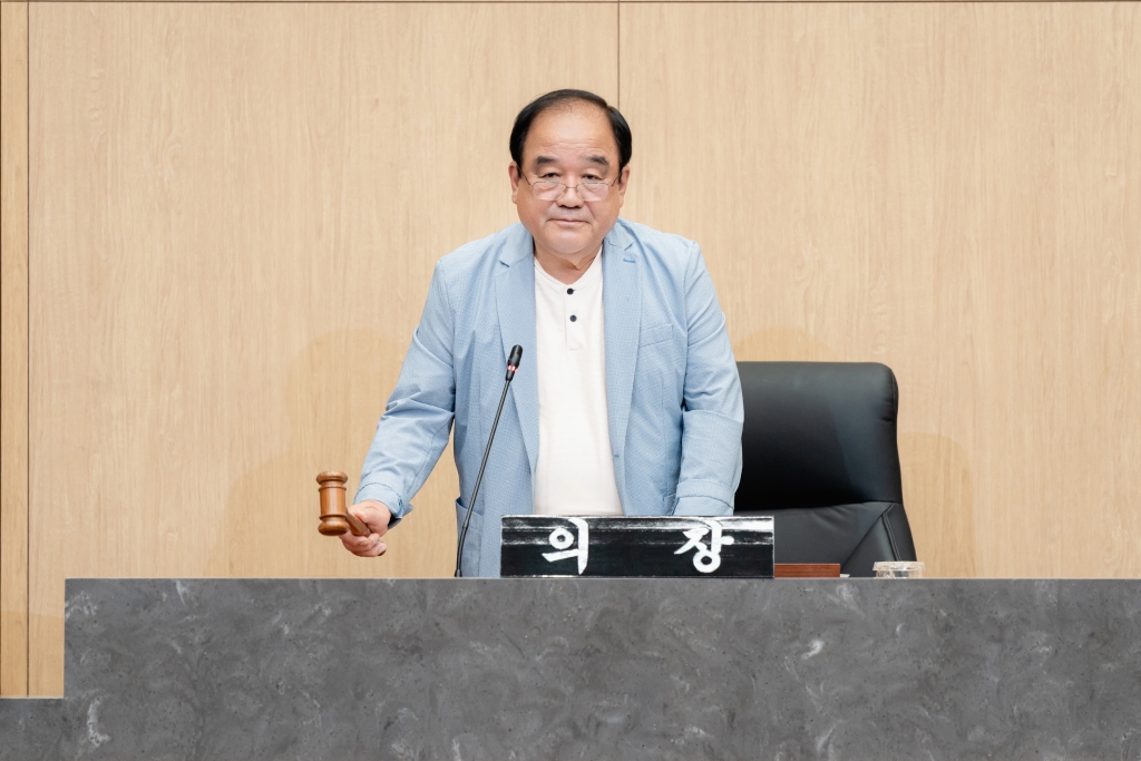 제292회 임시회 제1차 본회의-의장 부의장 선출 이미지(49)