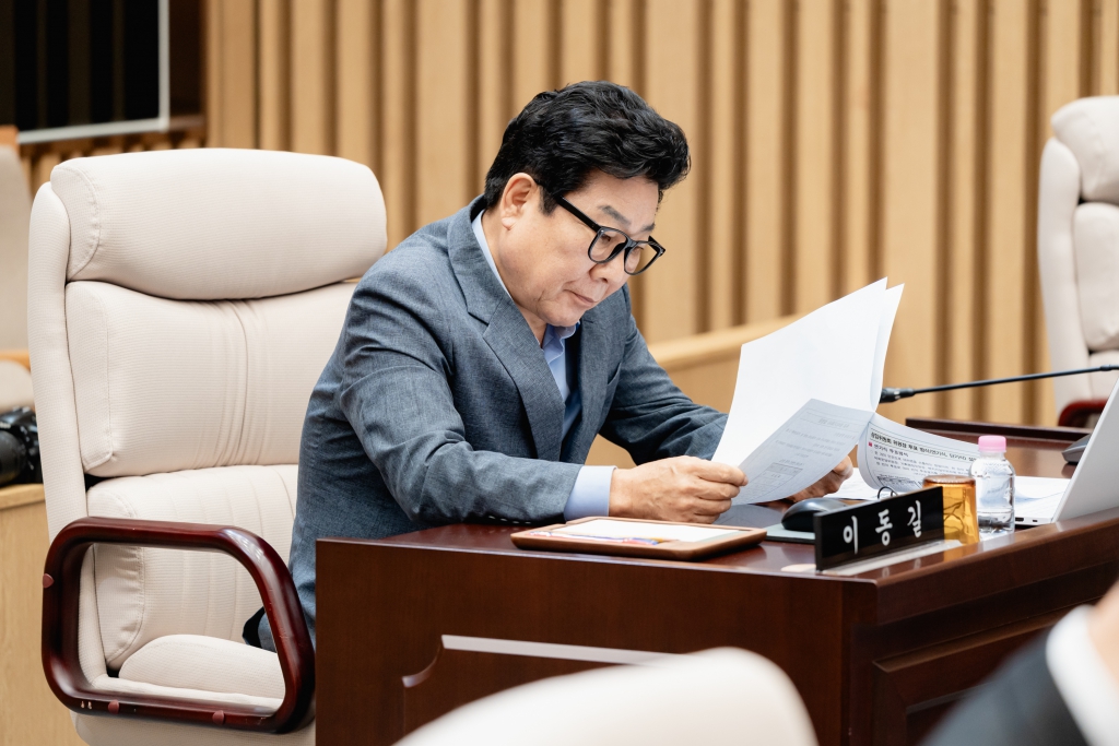 제292회 임시회 제3차 본회의-상임위원장 선출 이미지(13)