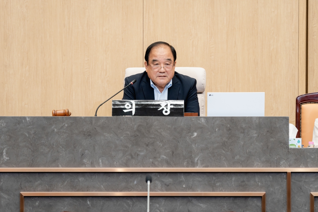 제292회 임시회 제3차 본회의-상임위원장 선출 이미지(35)