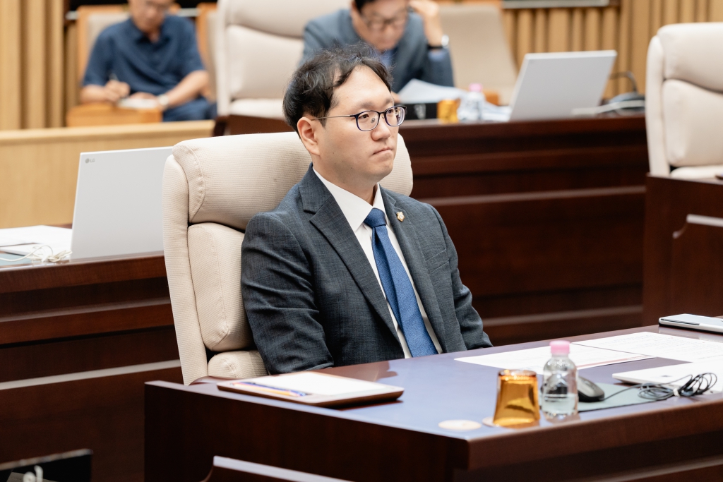 제292회 임시회 제3차 본회의-상임위원장 선출 이미지(7)