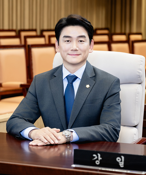 광진구의회 행정기획위원회 위원장 강일 사진