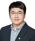 최동수 의원 사진